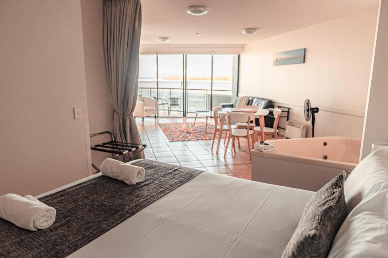 Aparthotel La Promenade Caloundra Exterior foto